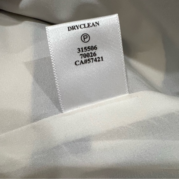 Ann Taylor black cream striped preppy office cropped blazer  Size 8 - Picture 11 of 11